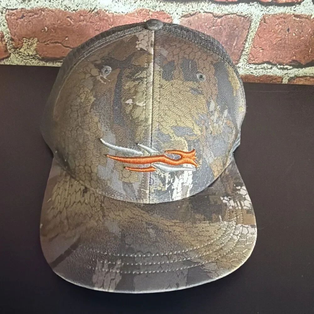SITKA Icon Mid Pro Trucker Snapback Hat Camo Green Mesh Back Outdoors Nature